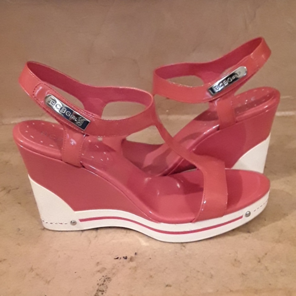 BCBGirls Orange Strap On Sandal Wedges Sz 8